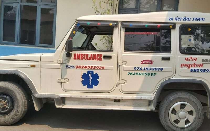 छपेलीमा भारतीय एम्बुलेन्सबाट सहित लागुऔषध बरामद ।