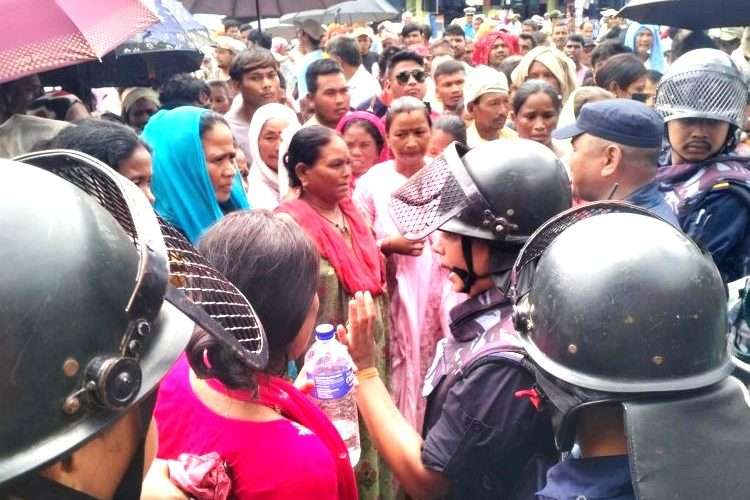 बर्दियामा चितुवाको आक्रमणबाट महिलाको मृत्यु, गुलरियामा स्थानीयद्वारा प्रदर्शन
