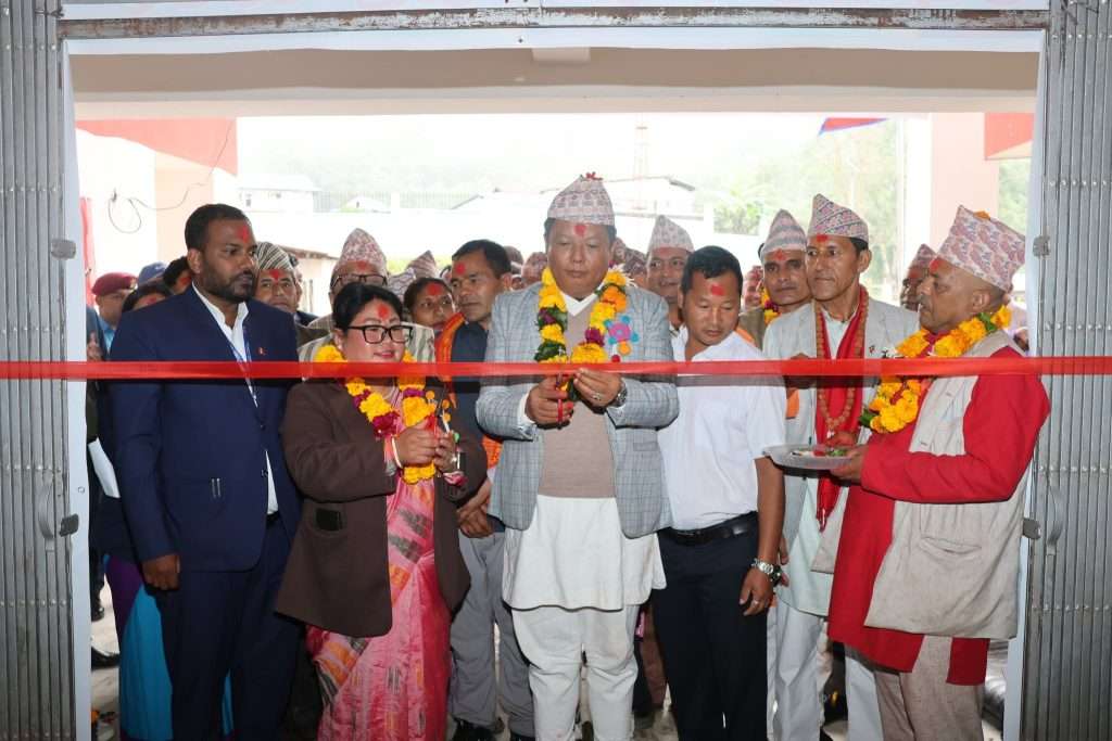 दिप्रुङ चुइचुम्मा गाउँपालिकाको नवनिर्मित प्रशासकीय भवन उद्घाटन