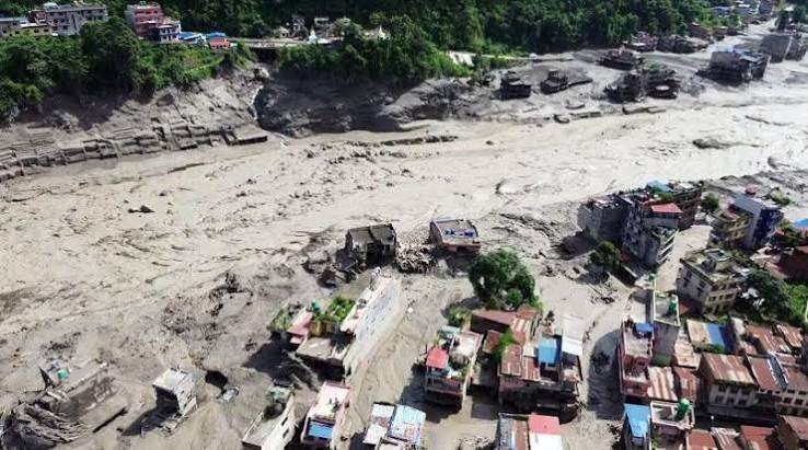 भोटेकोशी बाढीको वितण्डाः ५ हजार २८५ जना अझै बेपत्ता
